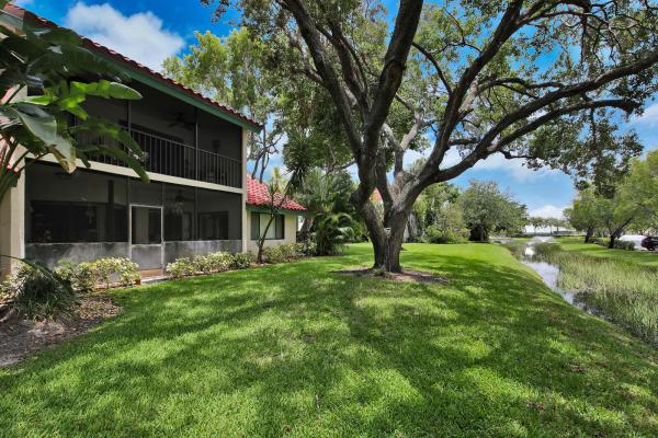 Lexington Green, 10 Lexington Ln E #E, Palm Beach Gardens, Florida 33418, image 1