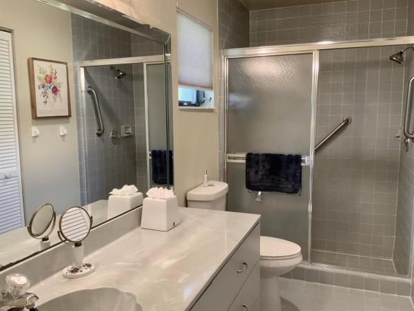 Huntington Pointe, 6392 Kings Gate Cir, Delray Beach, Florida 33484, image 1