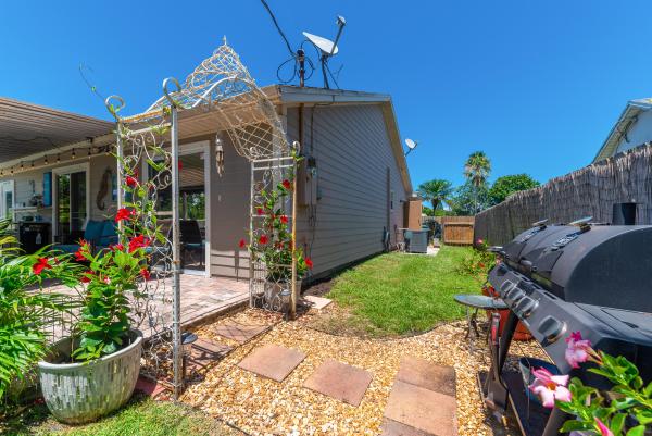 Sandhill Crossing, 2462 SE Marseille St, Port St. Lucie, Florida 34952, image 2