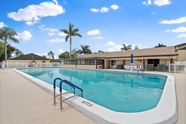 Pine Ridge South 4, 440 Pine Glen Ln #B-1, Greenacres, Florida 33463, image 1