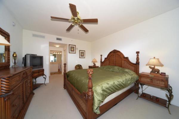 The Moorings At Lantana, 806 E Windward Way #203, Lantana, Florida 33462, image 1