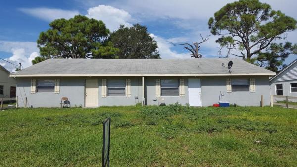 San Lucie Plaza, 2817 Jefferson Pkwy, Fort Pierce, Florida 34950, image 2
