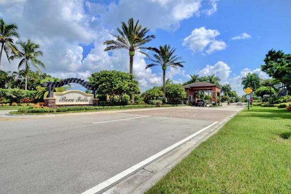 Crystal Pointe, 21710 Fall River Dr, Boca Raton, Florida 33428, image 1