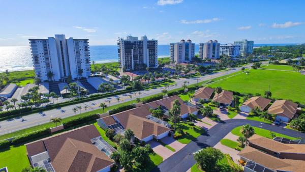 Riverwalk At The Sands, 205 River Walk #3, Fort Pierce, Florida 34949, image 1