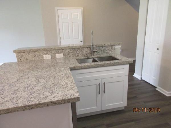 Emerald Lake Townhomes, 4333 Emerald Vis, Lake Worth, Florida 33461, image 2