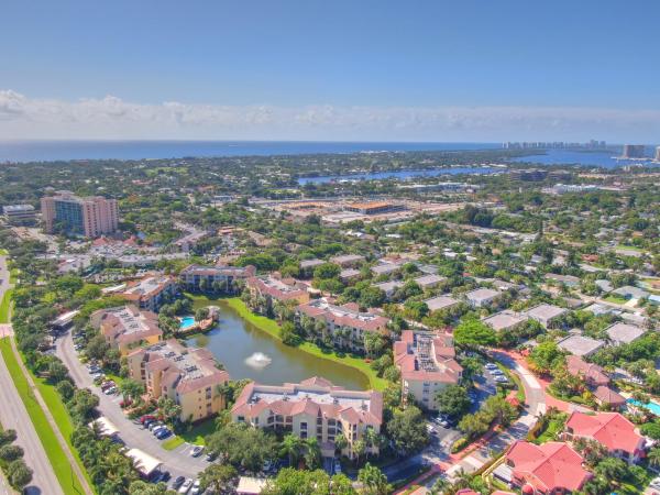 Uno Lago, 100 Uno Lago Dr #402, Juno Beach, Florida 33408, image 1
