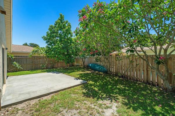 Rainwood West, 1102 Rainwood Cir W, Palm Beach Gardens, Florida 33410, image 2