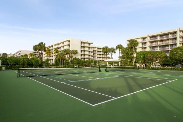 Meridian Of Palm Beach, 3300 S Ocean Blvd, Palm Beach, Florida 33480, image 2