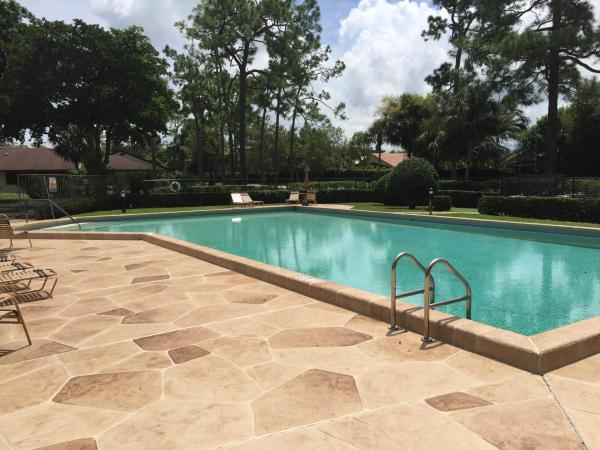 Strathmore Gate West, 316 Elmira Ct, Royal Palm Beach, Florida 33411, image 2