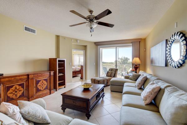 Coronado, 22715 Camino Del Mar #56, Boca Raton, Florida 33433, image 1