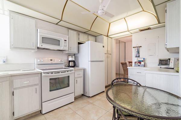 Margate At Poinciana Place, 3590 Via Poinciana #406, Lake Worth, Florida 33467, image 1