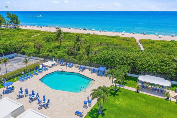 The Atrium At Palm Beach Shores, 145 Ocean Ave #719, Palm Beach Shores, Florida 33404, image 1