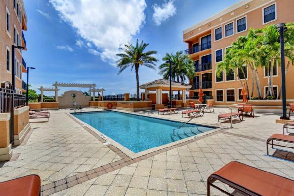 511 Lucerne Ave #617, Florida 33460, image 1