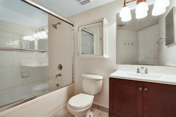Mirabella Villas, 418 Villa Cir, Boynton Beach, Florida 33435, image 3