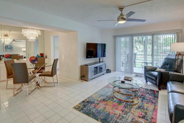 Margate At Poinciana Place, 3590 Via Poinciana #215, Lake Worth, Florida 33467, image 1