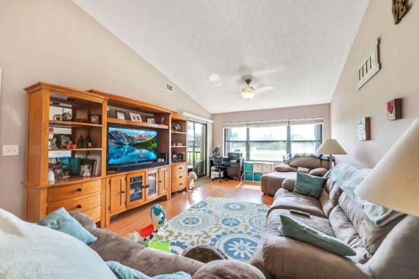 Lucerne Greens, 4706 Lucerne Lakes Blvd E #205, Lake Worth, Florida 33467, image 1