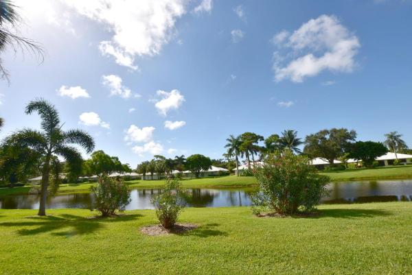 Green Heron, 3676 Quail Ridge Dr N, Boynton Beach, Florida 33436, image 1