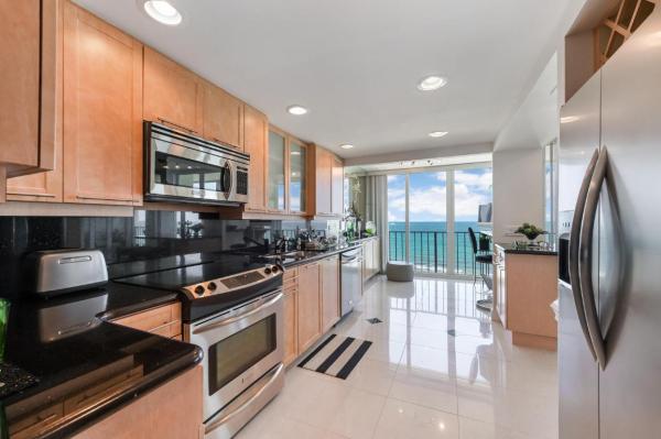 Ocean Towers, 2800 S Ocean Blvd #6B, Boca Raton, Florida 33432, image 3