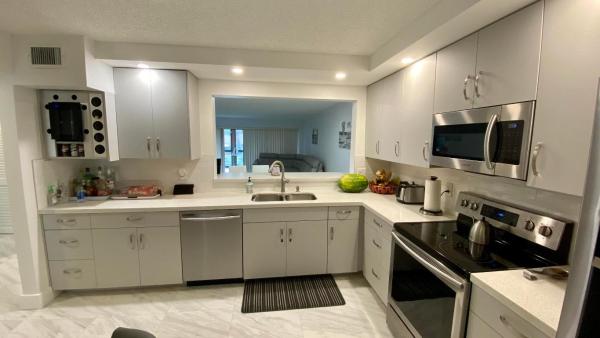 Fairway Park At Indian Spring, 5743 Fairway Park Ct #205, Boynton Beach, Florida 33437, image 3