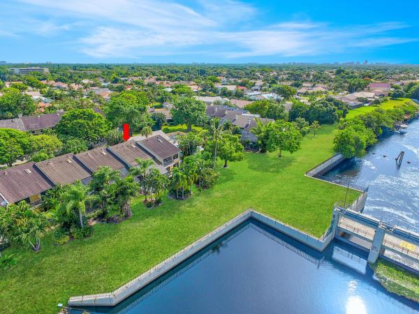 Brookhaven, 5684 Santiago Cir, Boca Raton, Florida 33433, image 3
