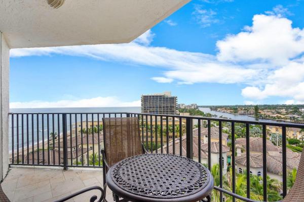 Townhouses Of Highland Beach, 2575 S Ocean Blvd #Ph 411-412s, Highland Beach, Florida 33487, image 2