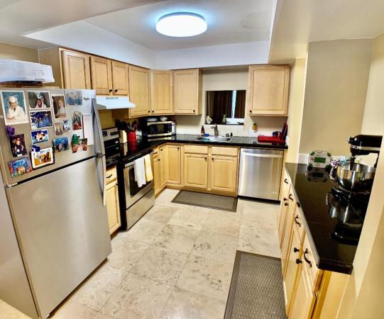 Royal Point Manor West, 3111 Gardens East Dr #27, Palm Beach Gardens, Florida 33410, image 2