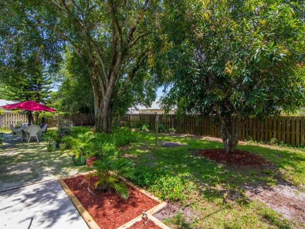 Lakewood Park, 6701 Paso Robles Blvd, Fort Pierce, Florida 34951, image 2