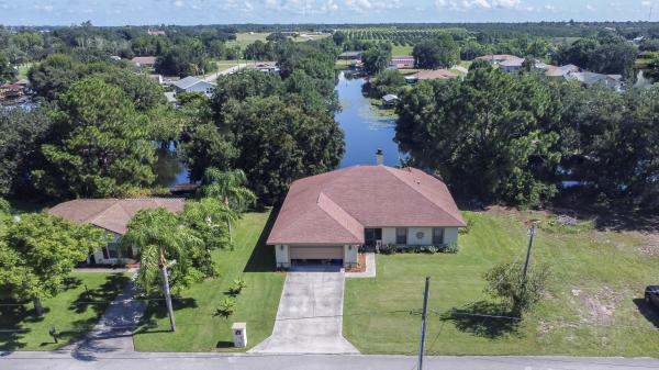 129 Apple Tree Ave, Florida 33852, image 1