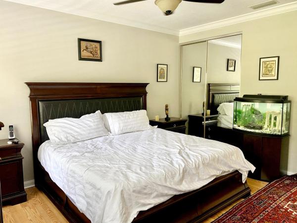 Catalina Lakes, 438 Capistrano Dr, Palm Beach Gardens, Florida 33410, image 2