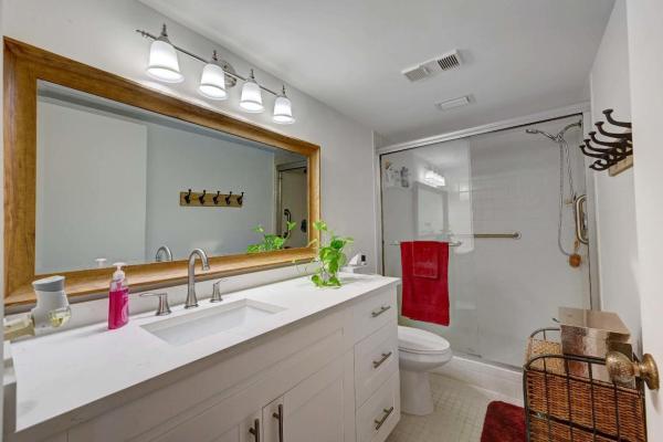 Huntington Lakes 3, 14376 Amberly Ln #204, Delray Beach, Florida 33446, image 1