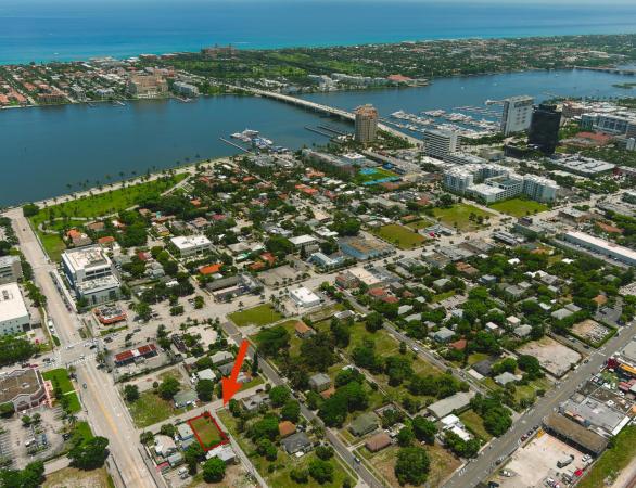 Franklin Park, 1211 Madeira Ct, West Palm Beach, Florida 33401, image 1