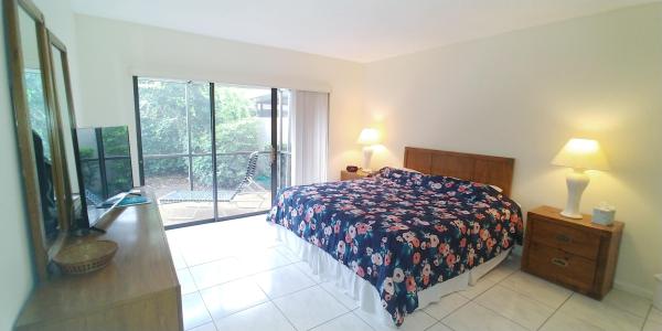 Cape Pointe Of Jonathan's Landing, 17210 Hilliard Ter, Jupiter, Florida 33477, image 2