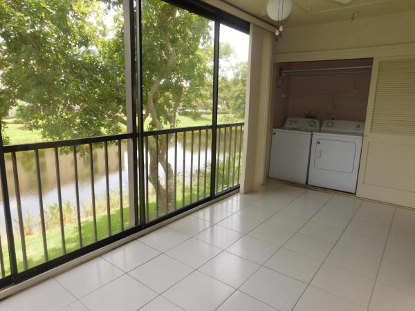 Excellente Village, 5163 Europa Dr #J, Boynton Beach, Florida 33437, image 2