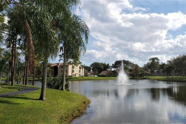 Pine Ridge North 1, 503 Shady Pine Way #B2, Greenacres, Florida 33415, image 2