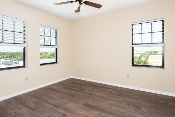511 Lucerne Ave #615, Florida 33460, image 1