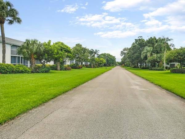 Tequesta Garden, 4 Garden St #105N, Tequesta, Florida 33469, image 1