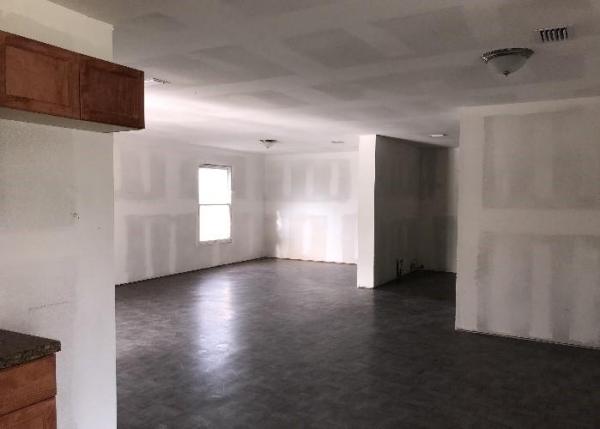 Florida Gardens, 92 W Pine Tree Ave, Lake Worth, Florida 33467, image 1