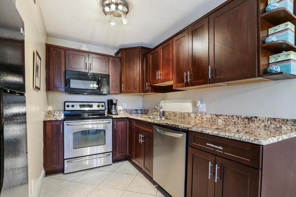 Casa La Quinta, 2840 NE 14th Street Cswy #202A, Pompano Beach, Florida 33062, image 1