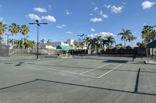 Palm Isles West, 9752 Crescent View Dr S, Boynton Beach, Florida 33437, image 2