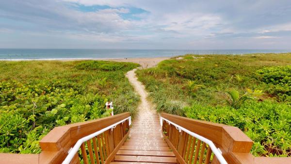 Seaward At Atlantic View, 5051 N Highway A1a #Ph 1-1, Fort Pierce, Florida 34949, image 2