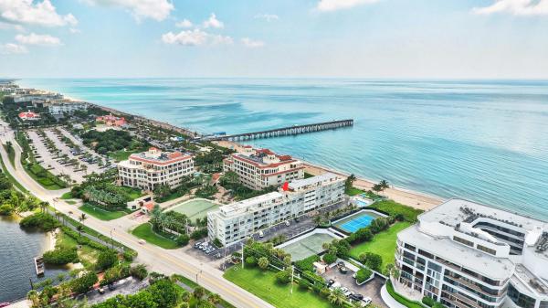 The Palmbeacher, 3030 S Ocean Blvd #330, Palm Beach, Florida 33480, image 1