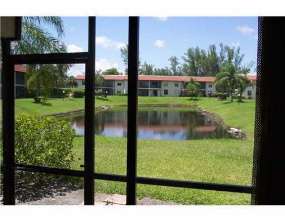 The Woods, 21909 Lake Forest Cir #105, Boca Raton, Florida 33433, image 2