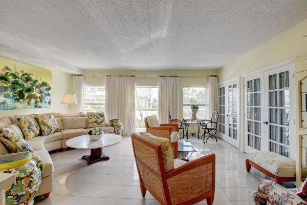 La Renaissance, 3230 S Ocean Blvd #104, Palm Beach, Florida 33480, image 1