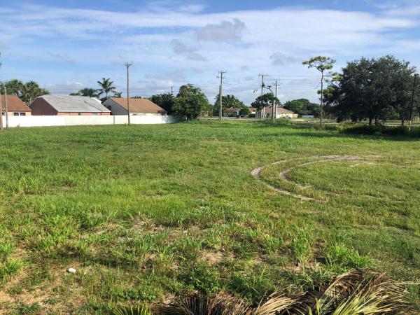Boynton Beach No HOA, 7085 Thompson Rd, Boynton Beach, Florida 33426, image 2