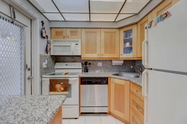 Venetian Park, 2141 NE 42nd Ct #99, Lighthouse Point, Florida 33064, image 1