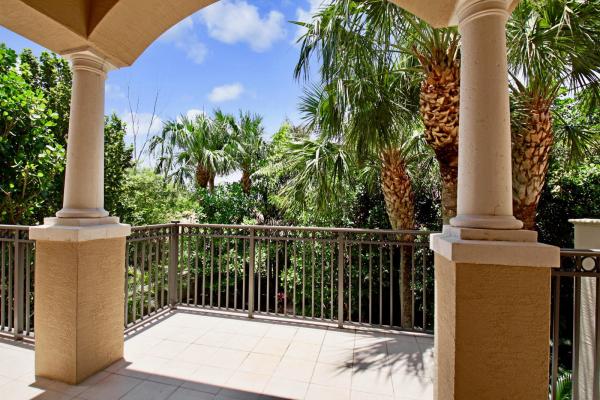 Casa Del Sol Of Tequesta, 601 Del Sol Cir, Tequesta, Florida 33469, image 2