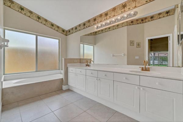 Lakeview Estates, 6412 Hudson Bay Ln, Lake Worth, Florida 33467, image 1