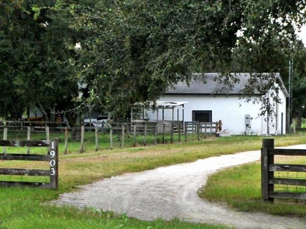 1903 S Brocksmith Rd, Fort Pierce, Florida 34945, image 1