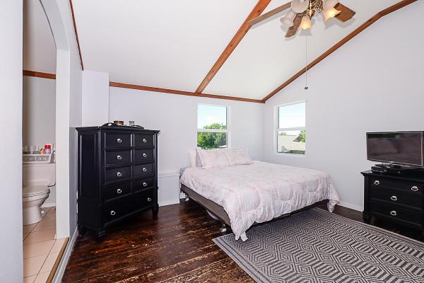 Indian River Estates, 5610 Spruce Dr, Fort Pierce, Florida 34982, image 2