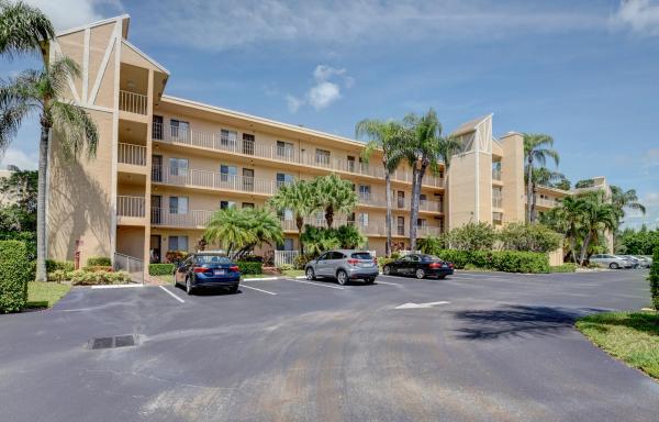 Huntington Lakes 2, 14307 Bedford Dr #202, Delray Beach, Florida 33446, image 1